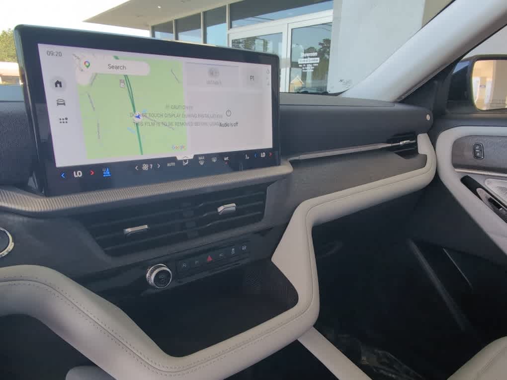 2026 Ford Explorer Platinum - Photo 29