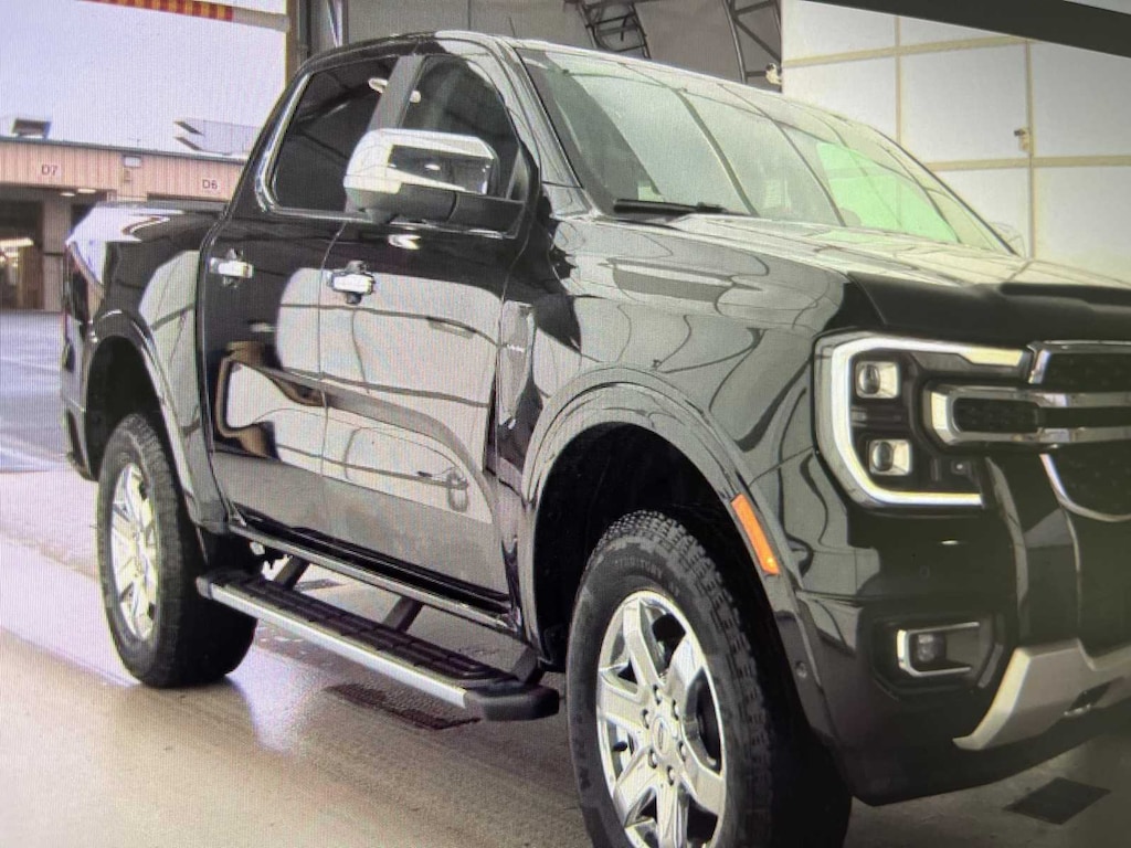 Used 2024 Ford Ranger Lariat 4WD Supercrew 5 Box Truck SuperCrew