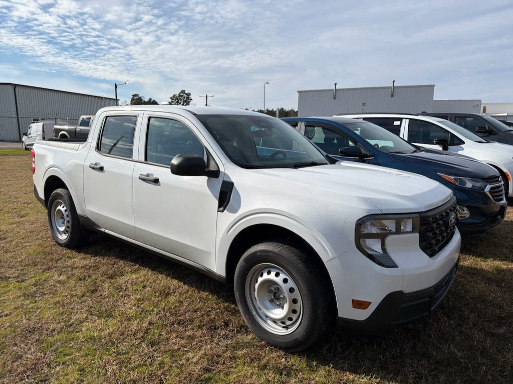 New 2026 Ford Maverick XL TRUCK