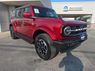 2026 Ford Bronco Outer Banks&reg; SUV