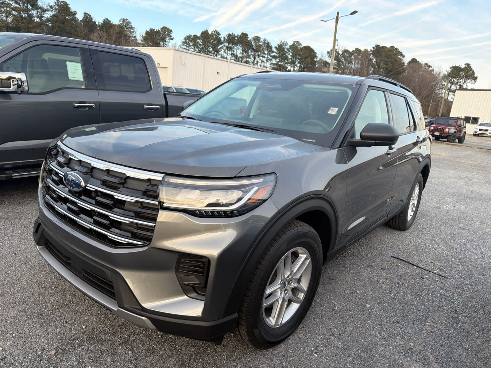 2026 Ford Explorer Active's photo