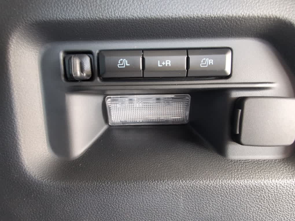 2026 Ford Explorer Platinum - Photo 26