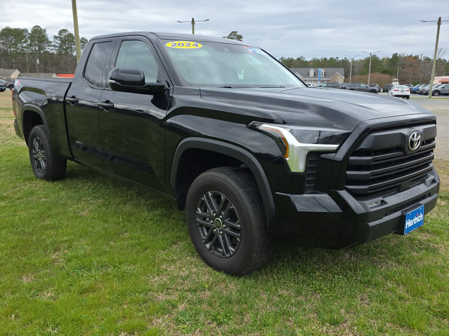 2024 Toyota Tundra SR5 Double Cab 4WD