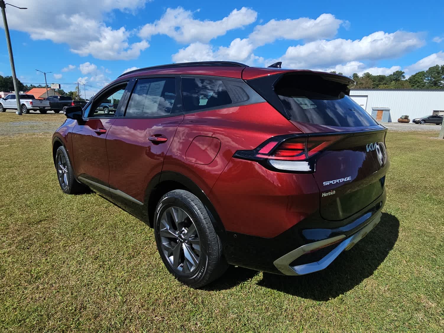 2023 Kia Sportage Hybrid photo 3