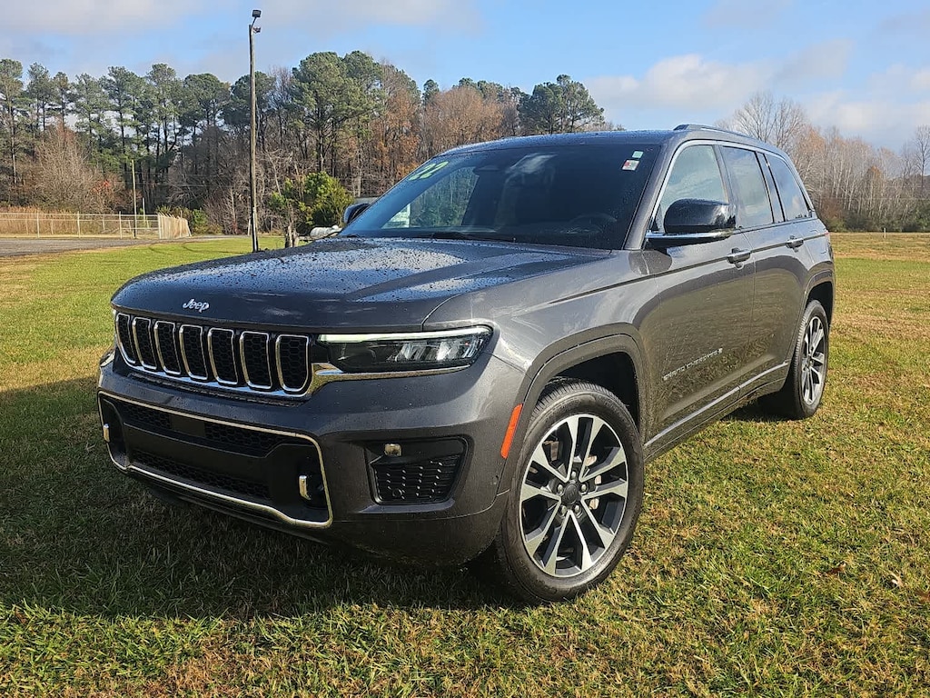 Used 2022 Jeep Grand Cherokee Overland SUV