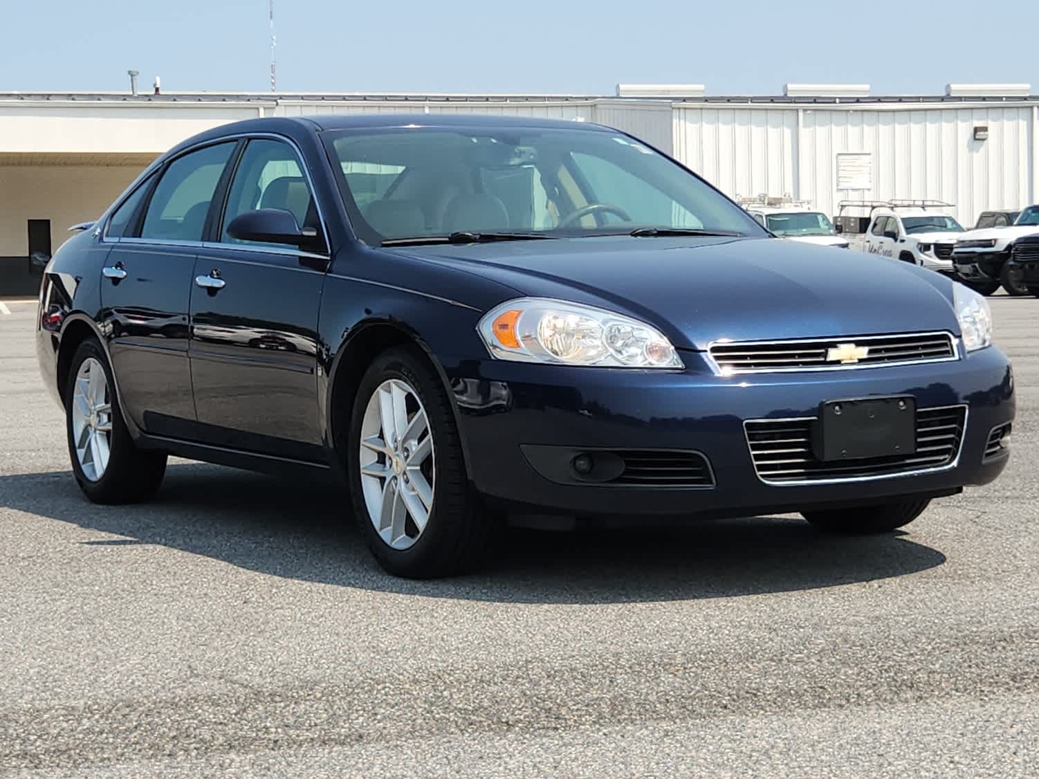 Used 2008 Chevrolet Impala LTZ with VIN 2G1WU583281348000 for sale in Seaford, DE