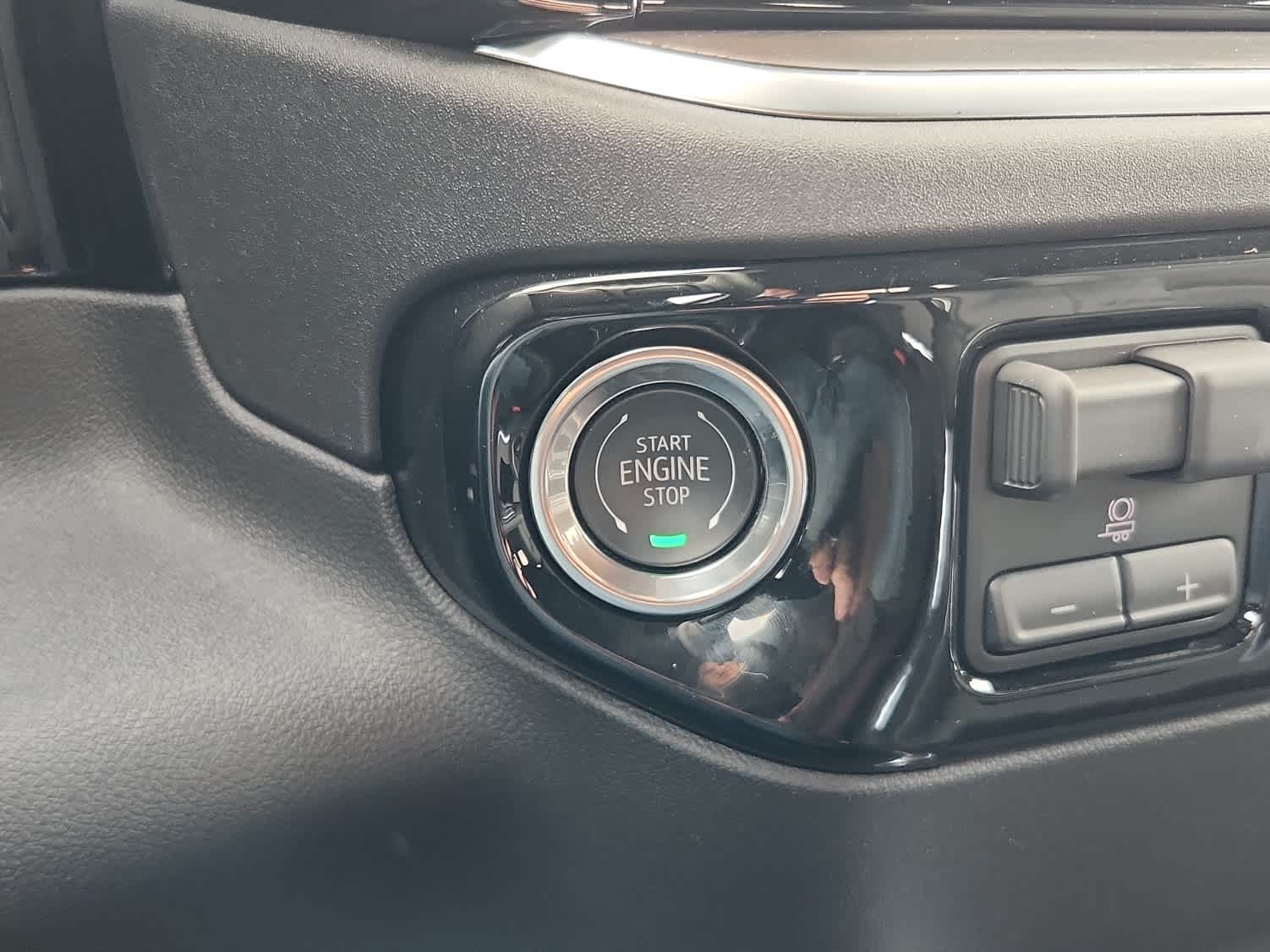2026 GMC Sierra 2500HD SLT - Photo 17