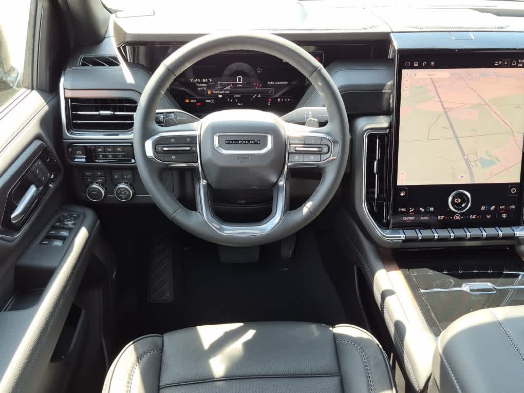 2026 GMC Yukon Denali - Photo 12