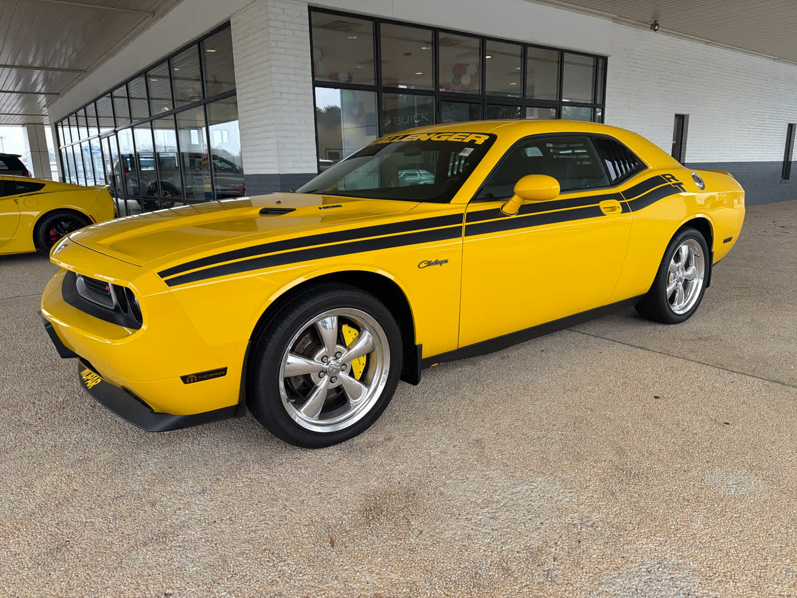 2010 Dodge Challenger R/T's photo