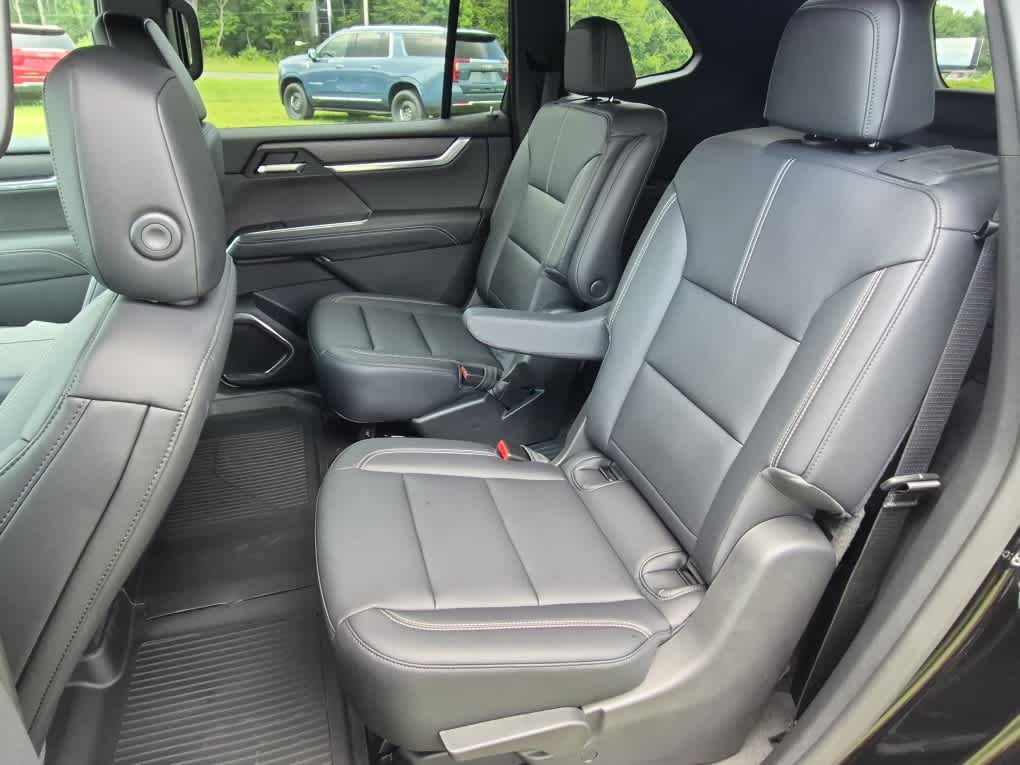 2026 GMC Acadia Elevation - Photo 11