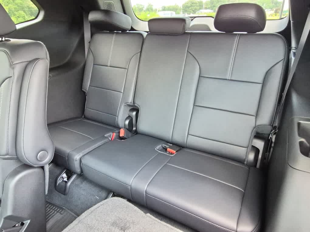 2026 GMC Acadia Elevation - Photo 10