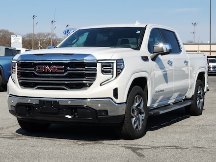 2025 GMC Sierra 1500 SLT Truck
