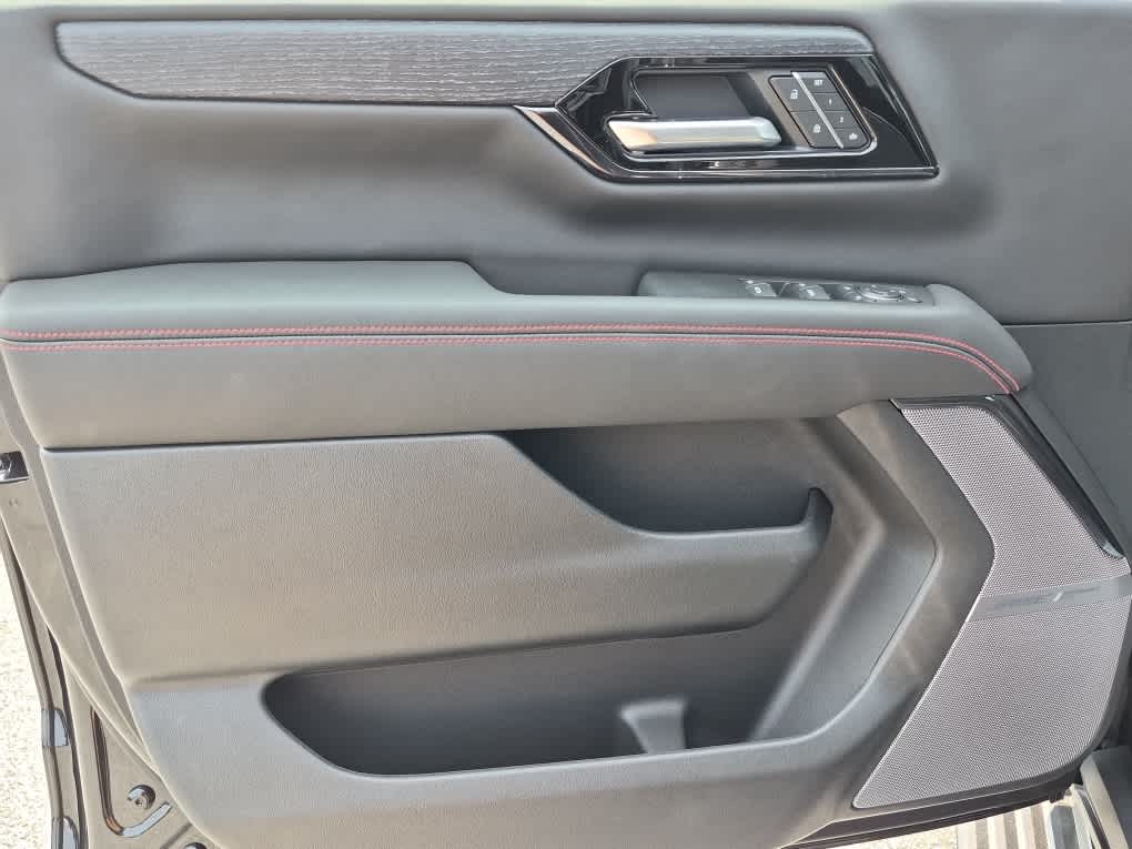 2026 GMC Yukon XL AT4 Ultimate - Photo 14