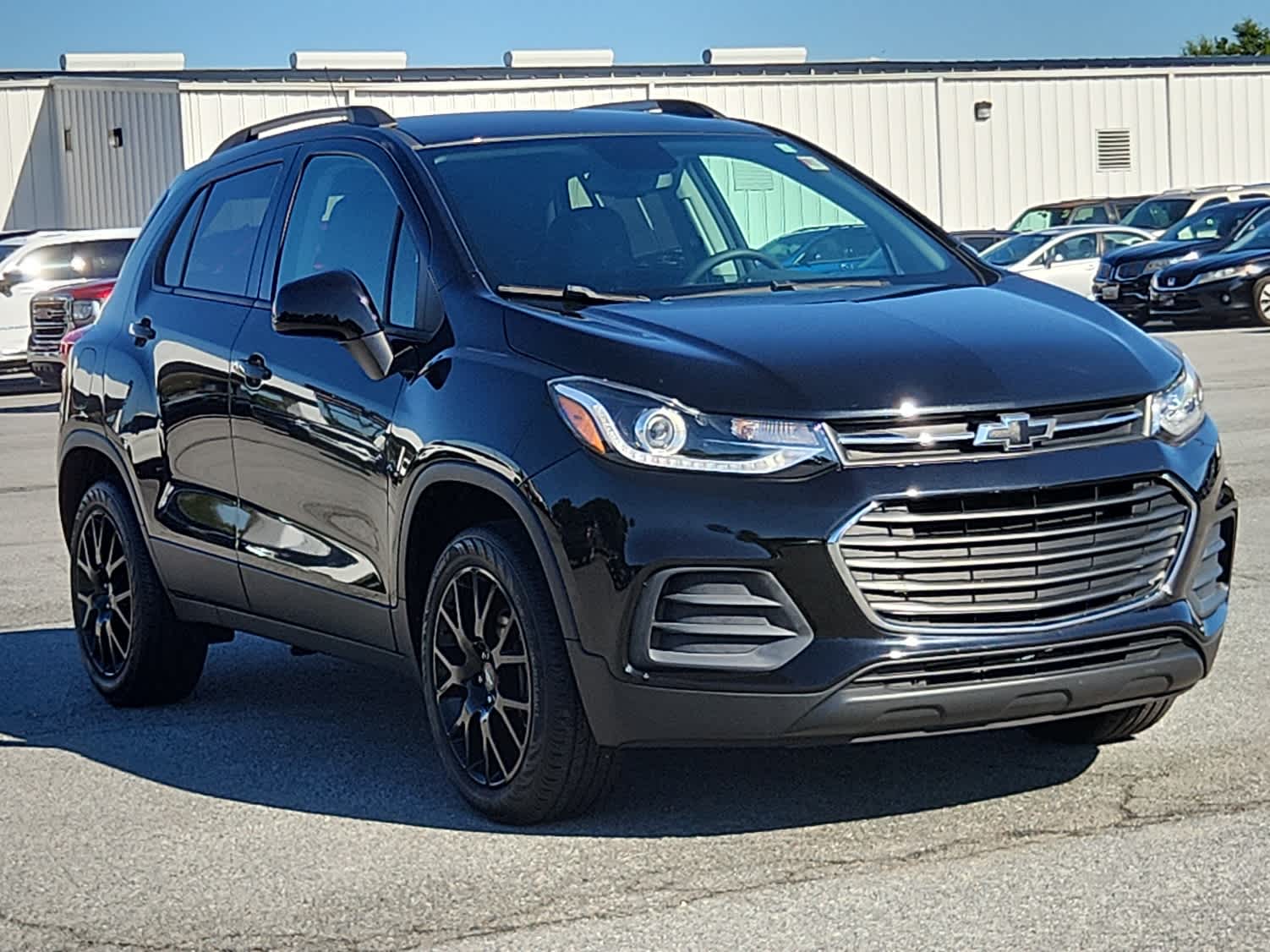 Used 2022 Chevrolet Trax LT with VIN KL7CJPSM4NB540415 for sale in Seaford, DE
