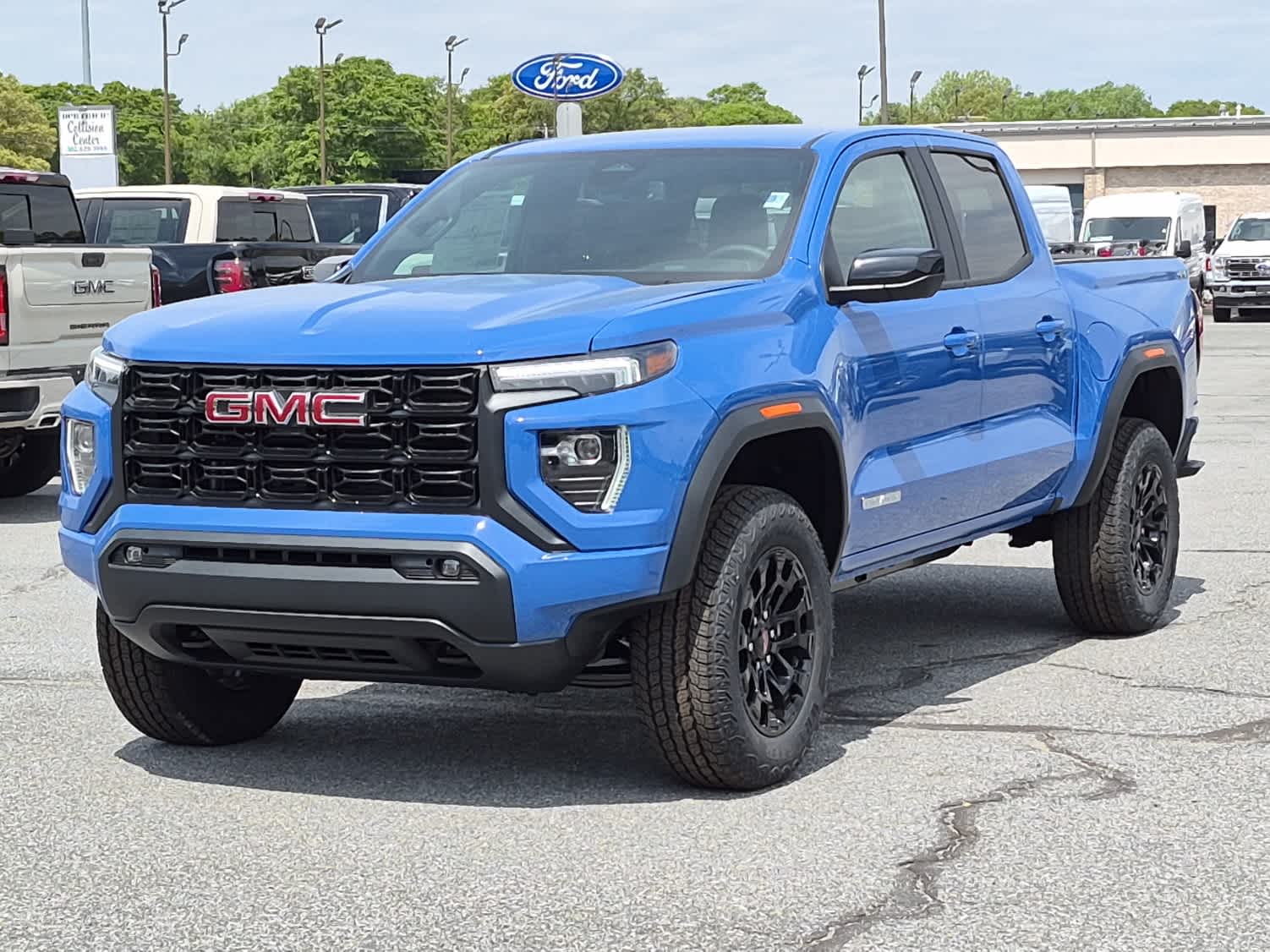 2026 GMC Canyon 4WD Elevation Crew Cab Short Box's photo