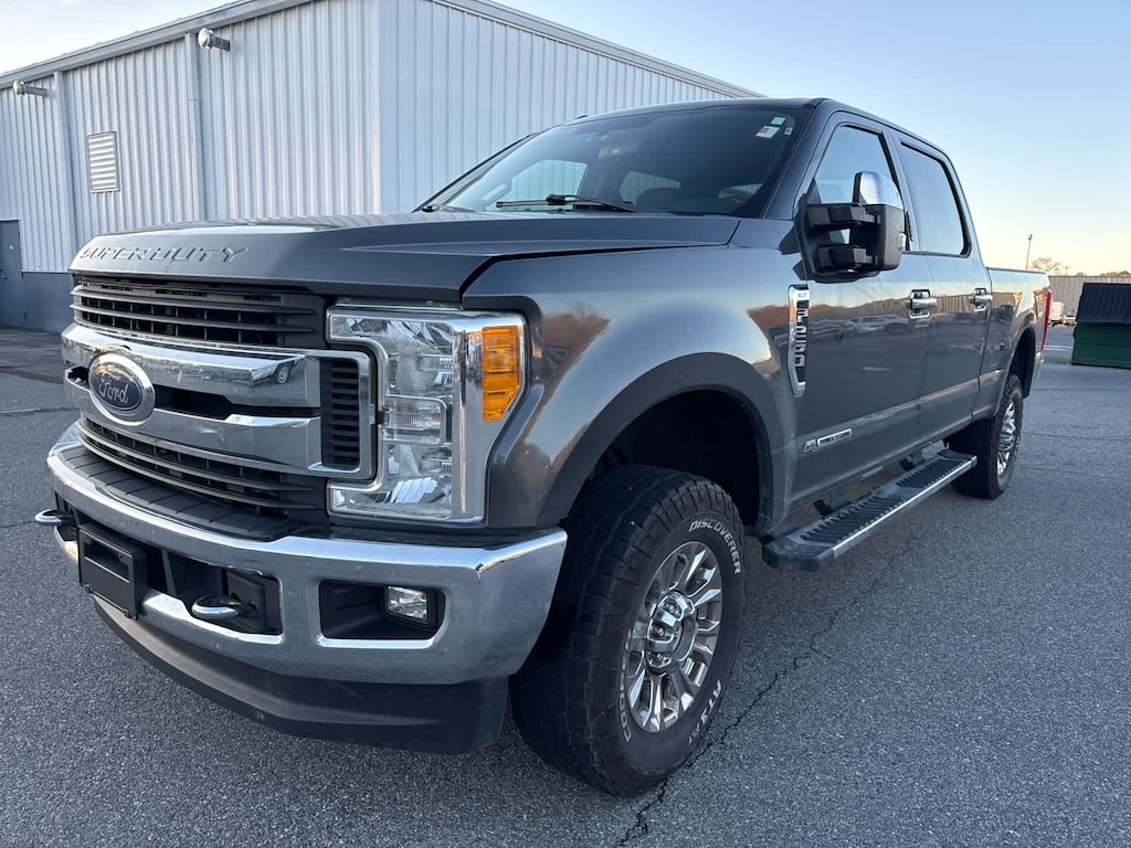 Used 2017 Ford Super Duty F-250 SRW Lariat
