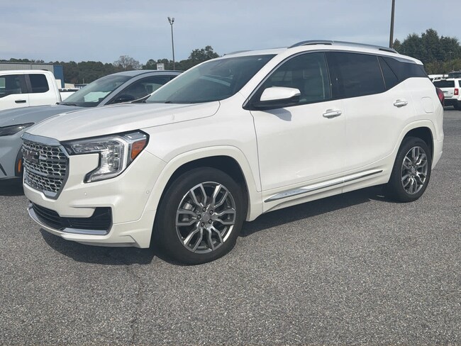 2024 GMC Terrain Denali SUV 2024 GMC Terrain Denali SUV