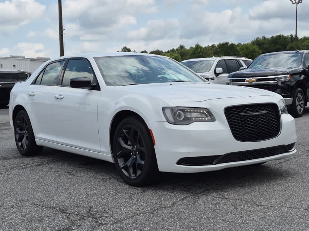 Used 2023 Chrysler 300 Touring