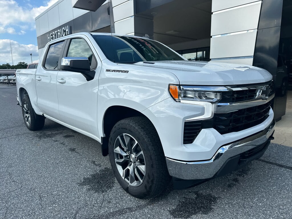 Used 2024 Chevrolet Silverado 1500 LT (2FL) Truck