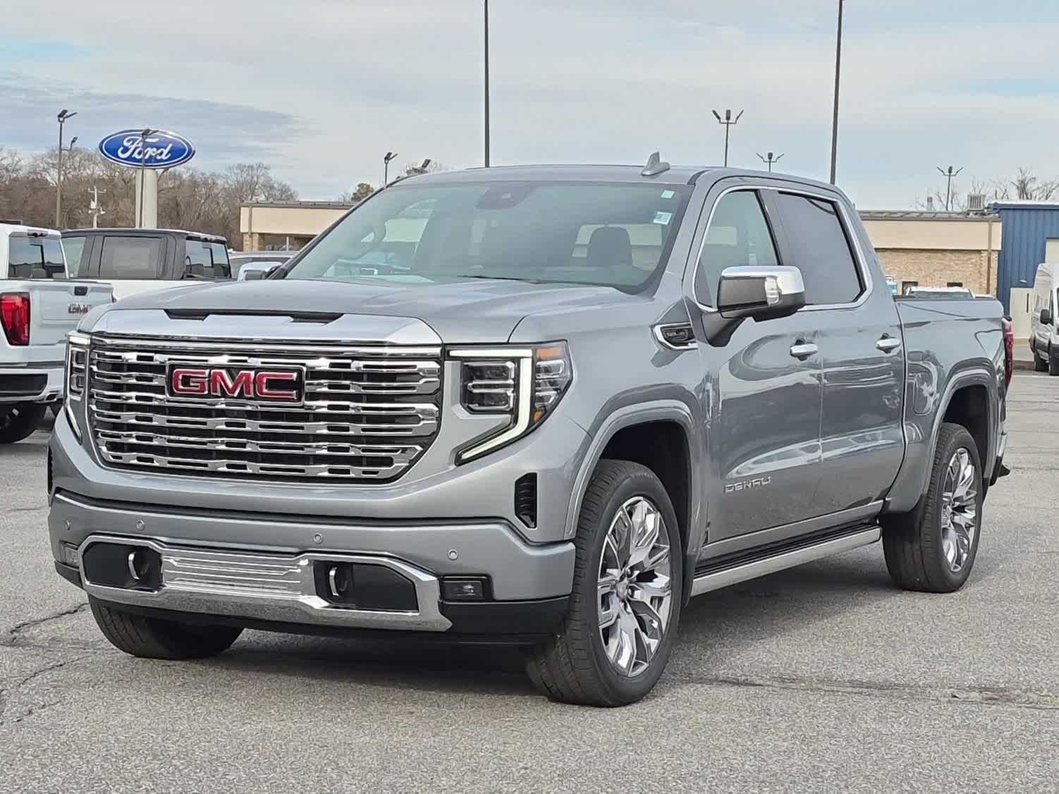 2026 GMC Sierra 1500 Denali's photo