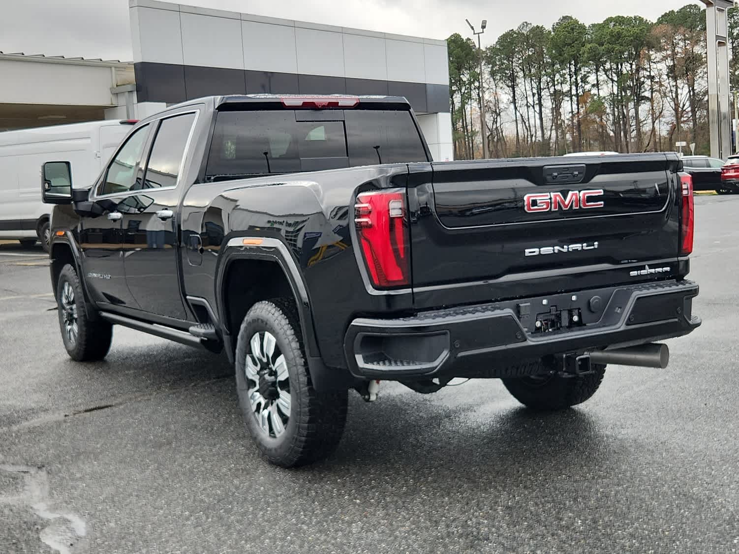 2026 Gmc Sierra 2500 HD Denali photo 4