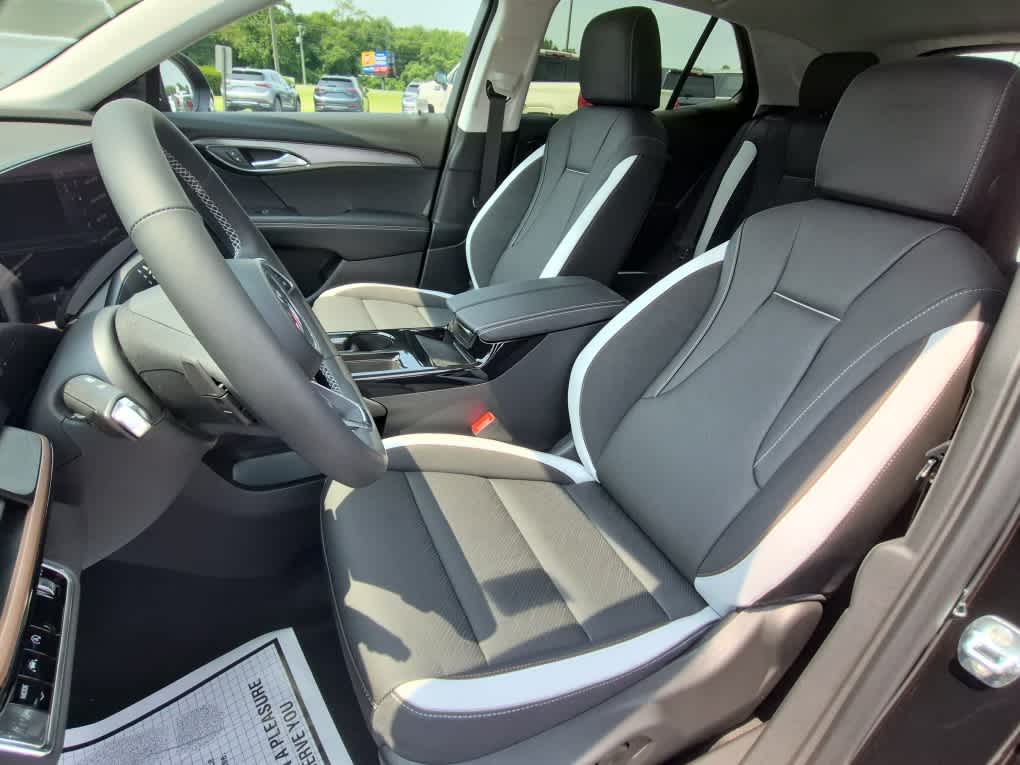 2026 Buick Envision Sport Touring - Photo 10
