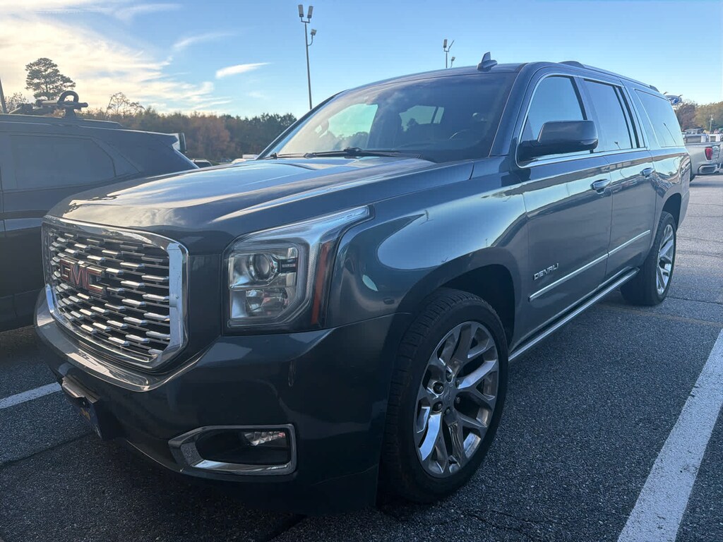 Used 2019 GMC Yukon XL Denali SUV