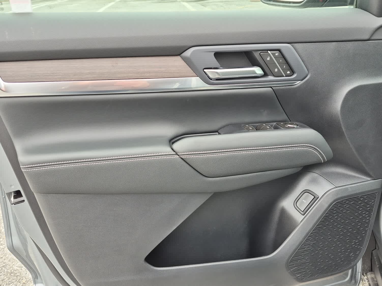 2026 GMC Terrain Denali - Photo 10