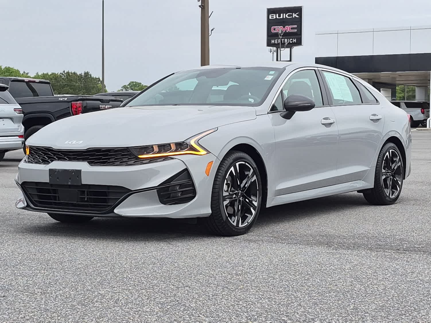 2023 Kia K5