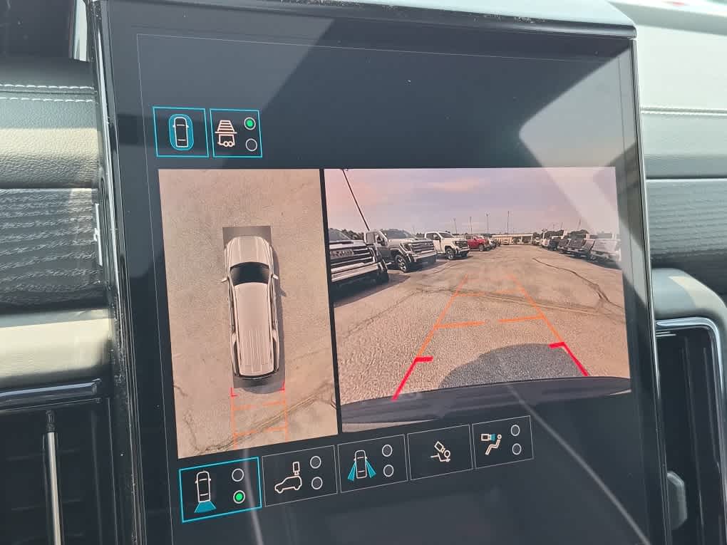 2026 GMC Yukon XL AT4 Ultimate - Photo 19