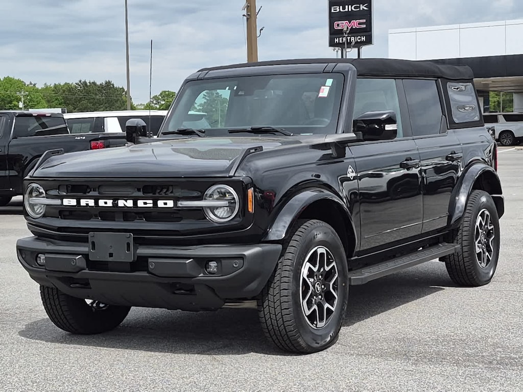 Used 2024 Ford Bronco Outer Banks
