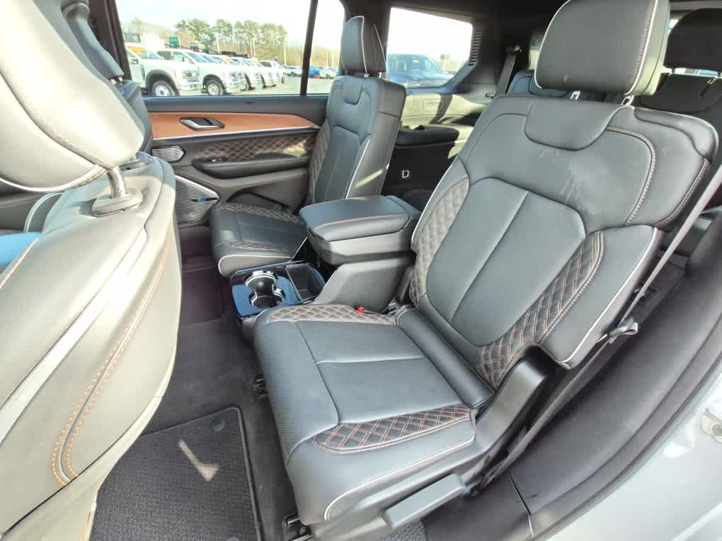2025 Jeep Grand Cherokee L Summit Reserve - Photo 10