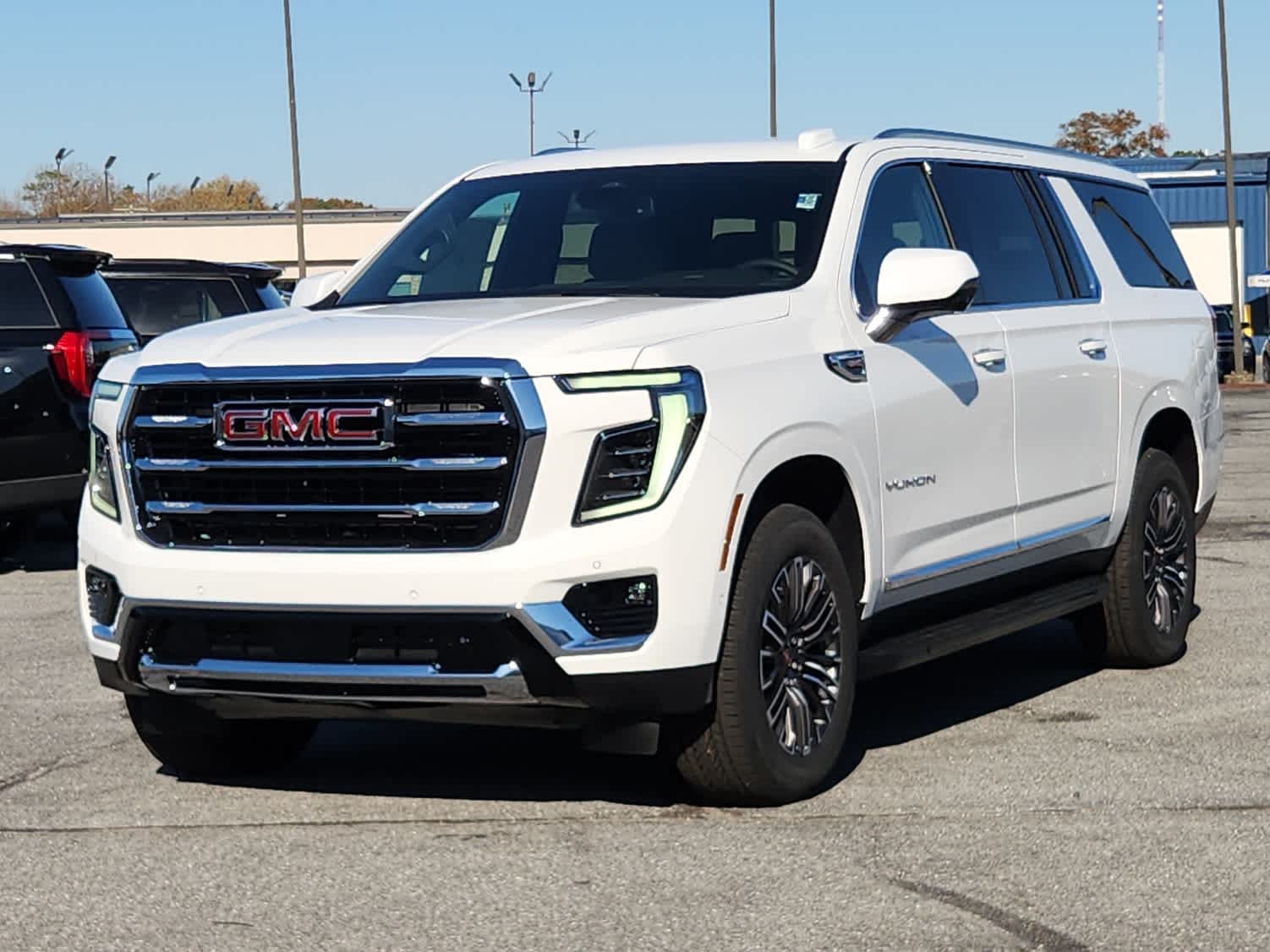 2026 GMC Yukon XL Elevation's photo
