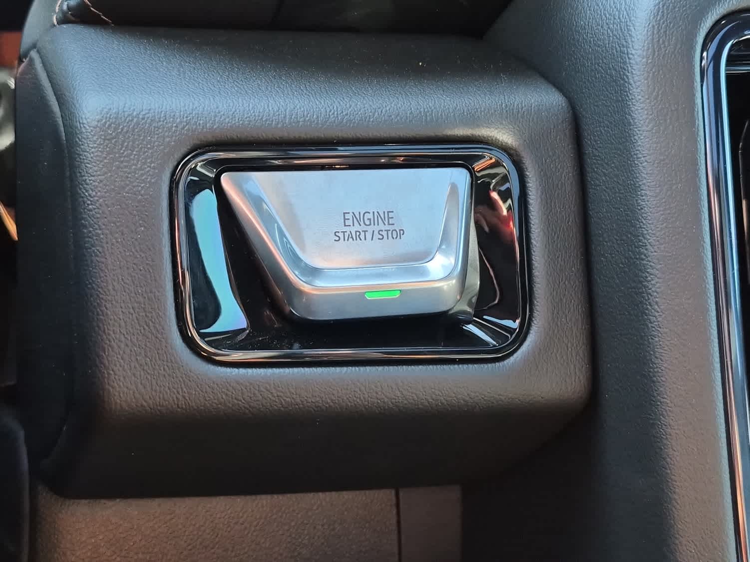 2026 GMC Yukon AT4 - Photo 22