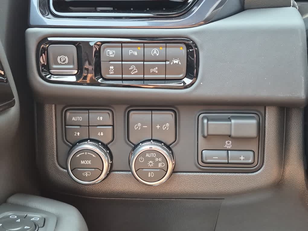 2026 GMC Yukon XL AT4 Ultimate - Photo 22