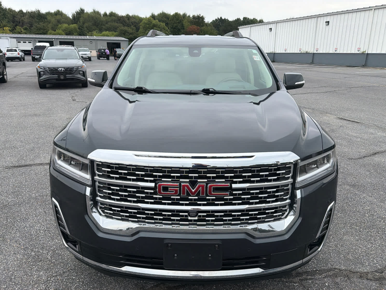2022 Gmc Acadia Denali photo 2
