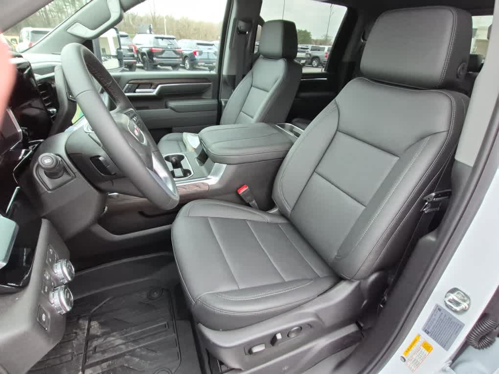 2026 GMC Sierra 2500HD SLT - Photo 13