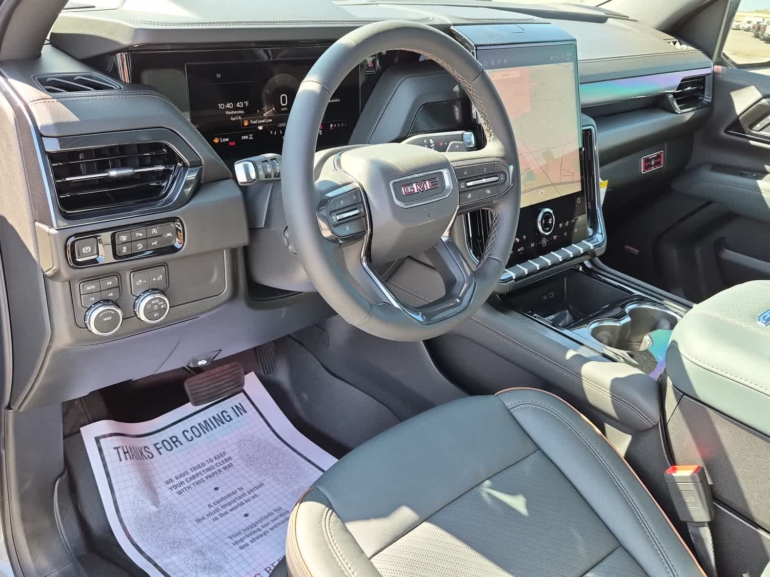 2026 GMC Yukon AT4 - Photo 15