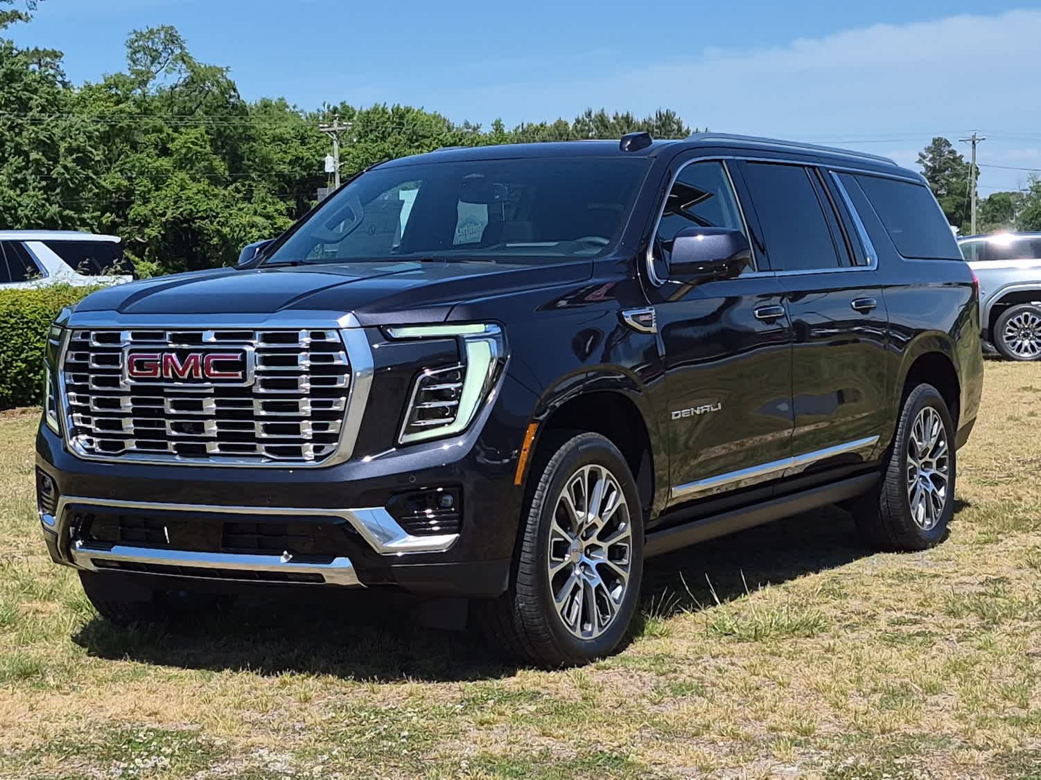 2026 GMC Yukon Denali AWD's photo