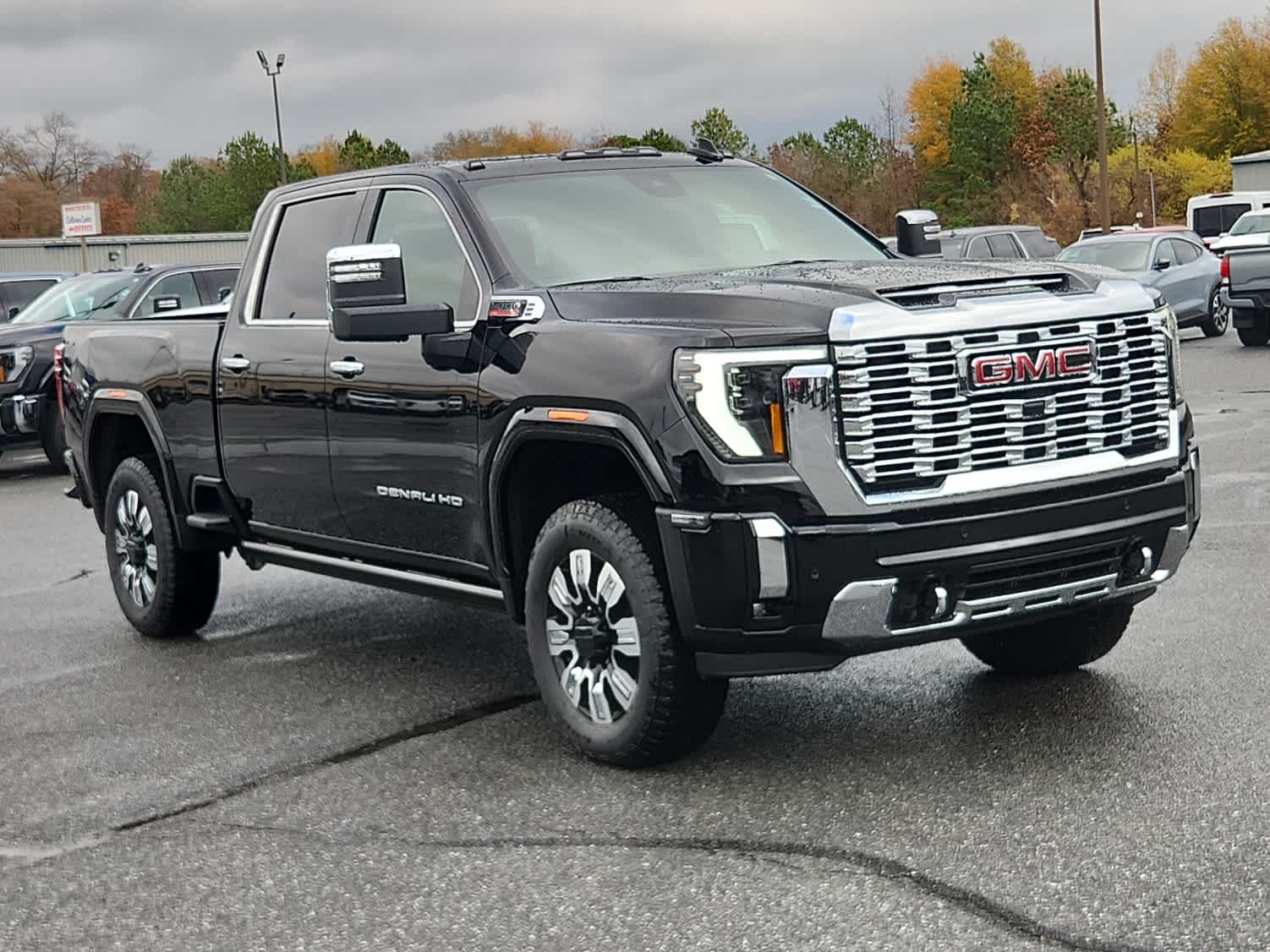 2026 Gmc Sierra 2500 HD Denali photo 2