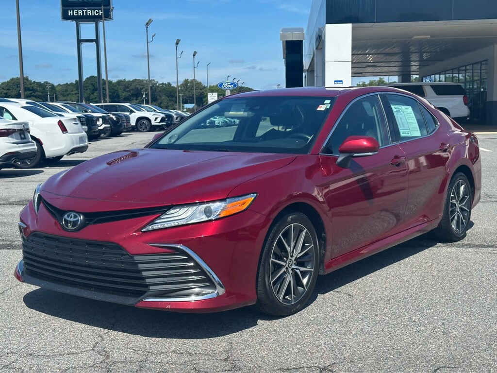 Used 2021 Toyota Camry XLE