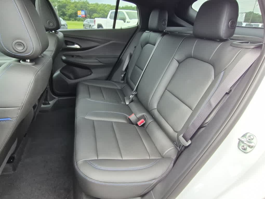 2026 Buick Envista Sport Touring - Photo 6