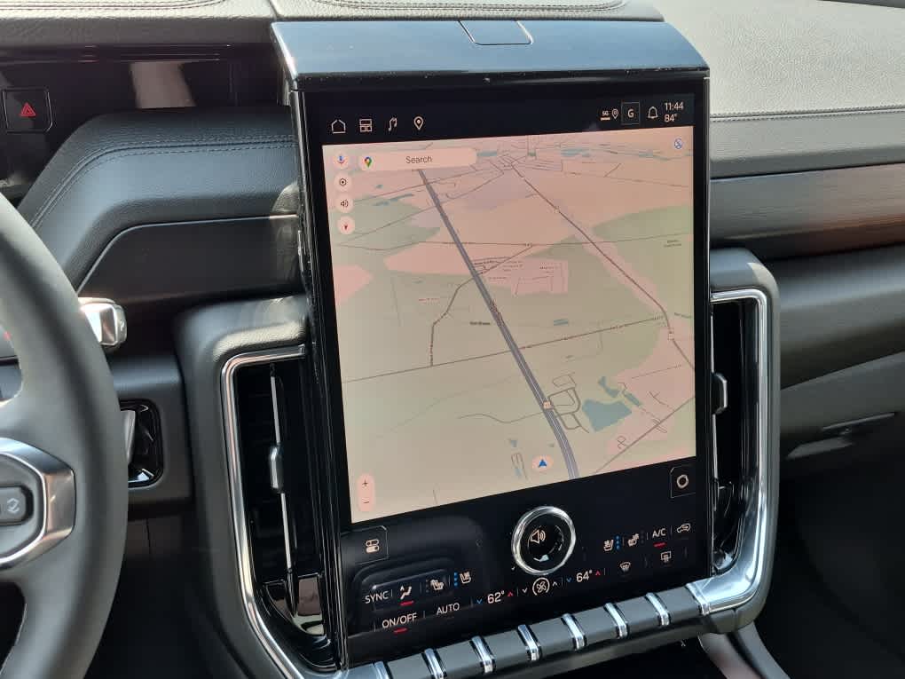 2026 GMC Yukon Denali - Photo 16