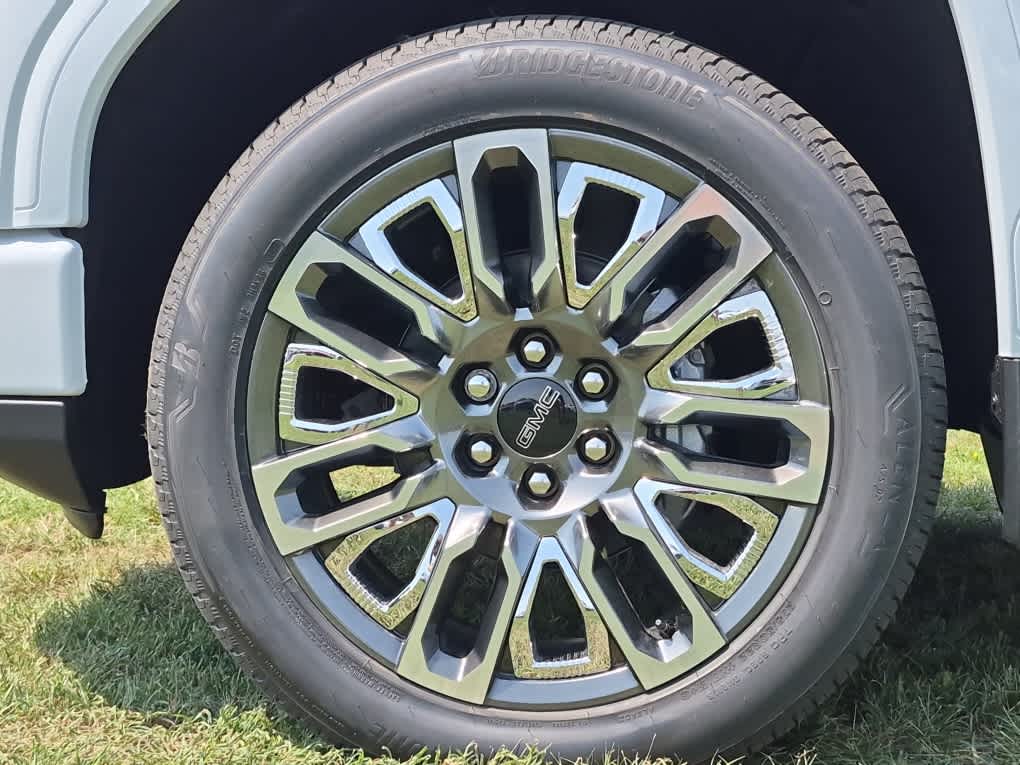 2026 GMC Sierra 1500 Denali Ultimate - Photo 8