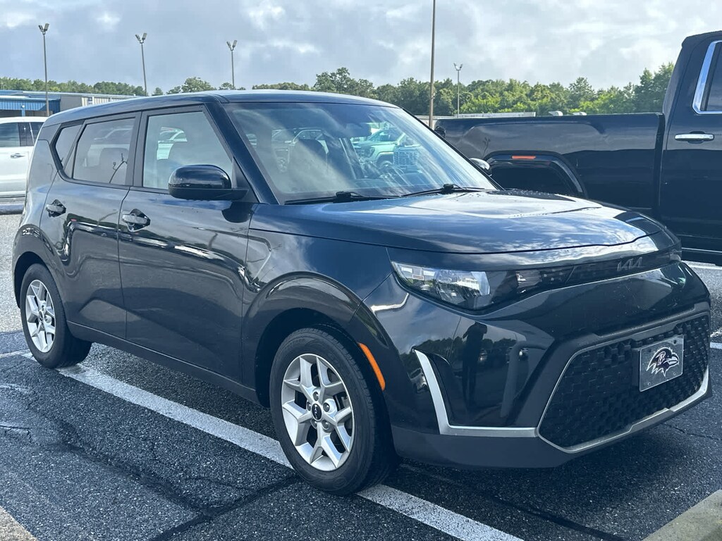 Used 2023 Kia Soul LX