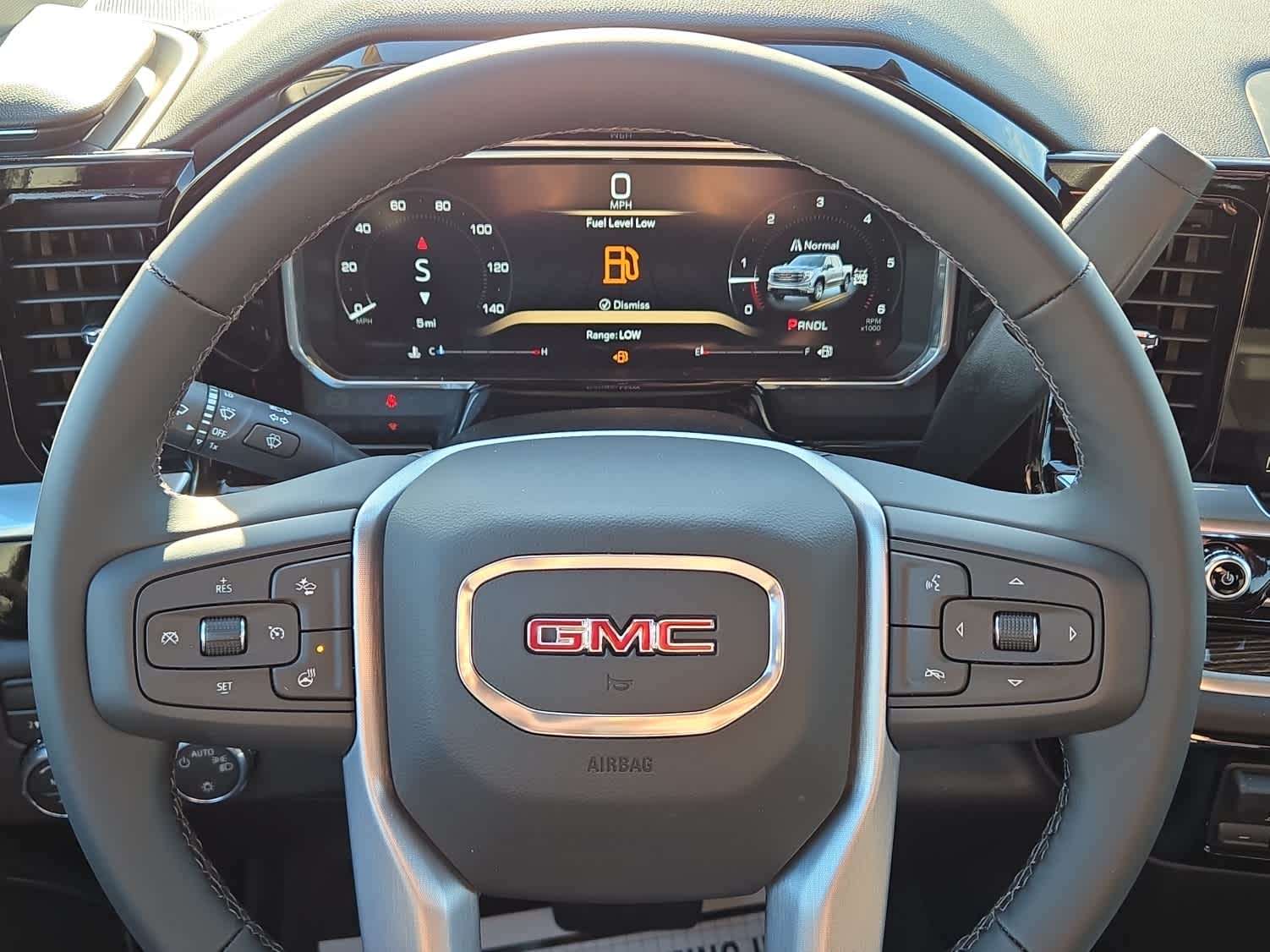 2026 GMC Sierra 1500 SLE - Photo 17