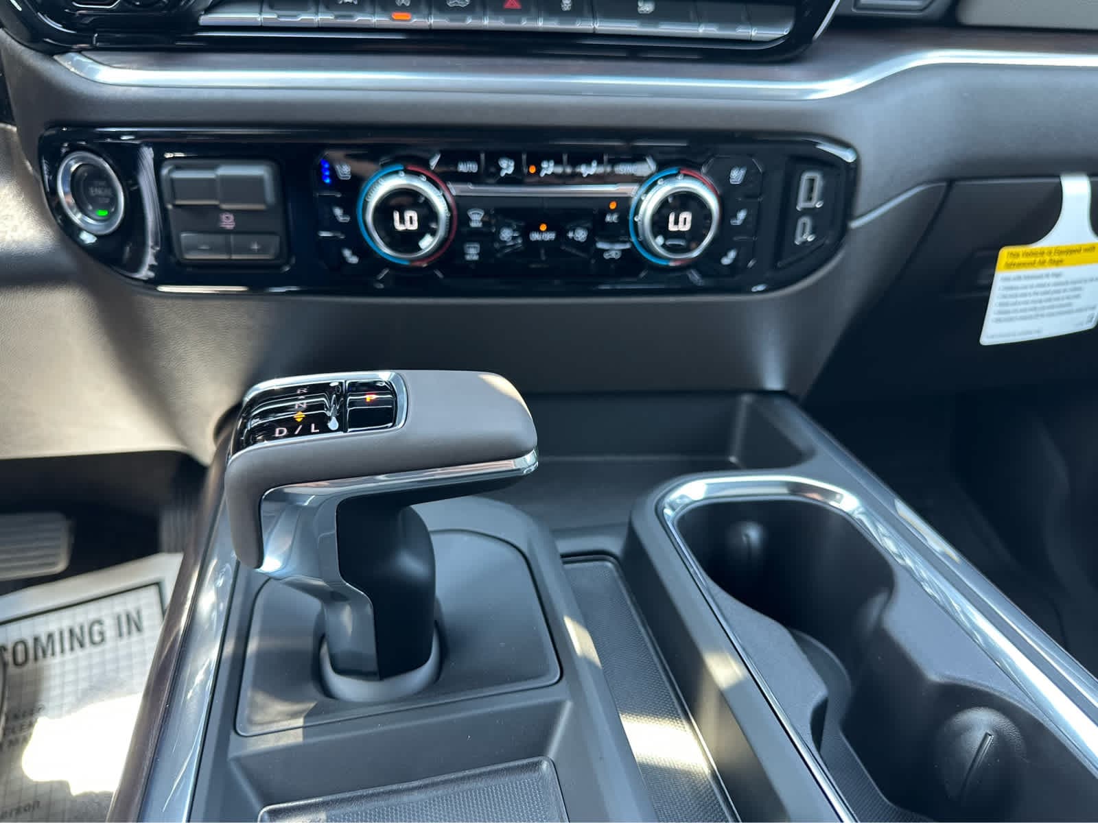 2026 GMC Sierra 1500 SLT - Photo 15