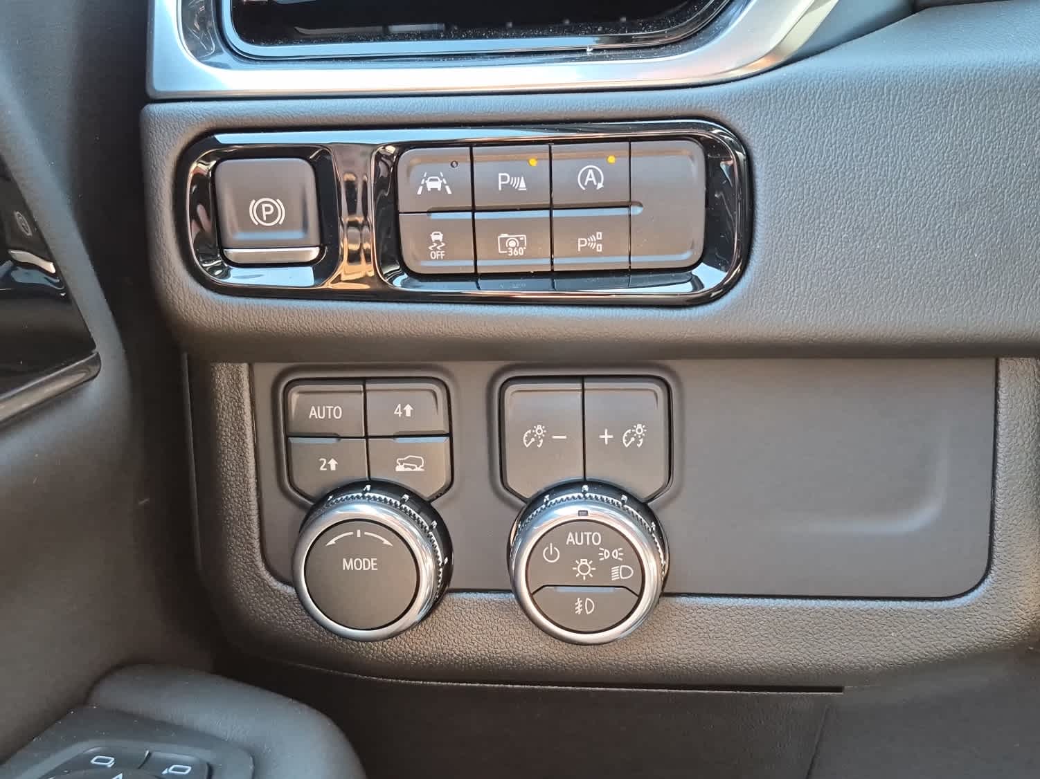 2026 GMC Yukon XL Elevation - Photo 20