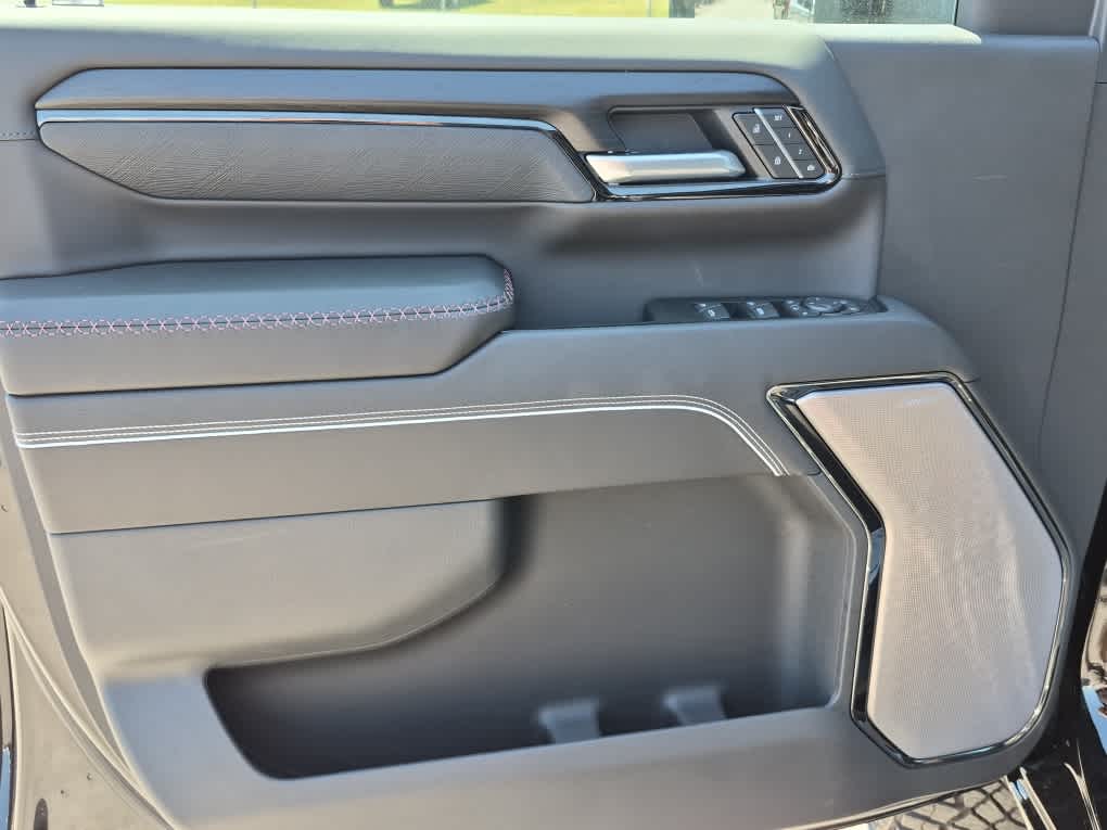 2026 GMC Sierra 2500HD AT4X - Photo 12