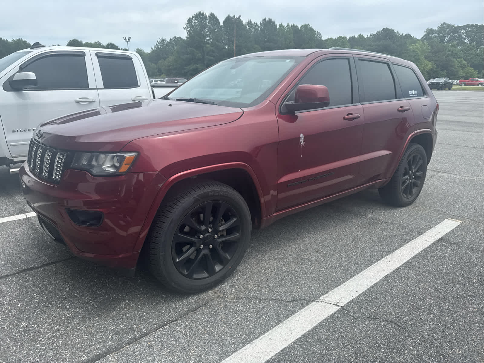 Used 2018 Jeep Grand Cherokee Altitude with VIN 1C4RJFAG1JC332581 for sale in Seaford, DE